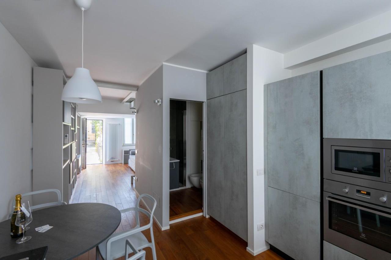 Milano Apartments Voghera Экстерьер фото